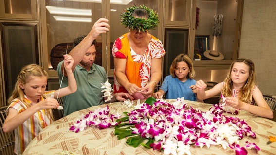 Outrigger Reef Waikiki Beach Resort Cultural