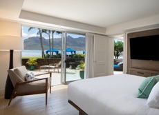 Sonesta Hotel Mini