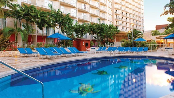Clubwyndham Wyndham At Waikiki Beach Walk Feature Pool