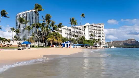 Clubwyndham Wyndham At Waikiki Beach Walk Feature Thearea Honolulu Zoo
