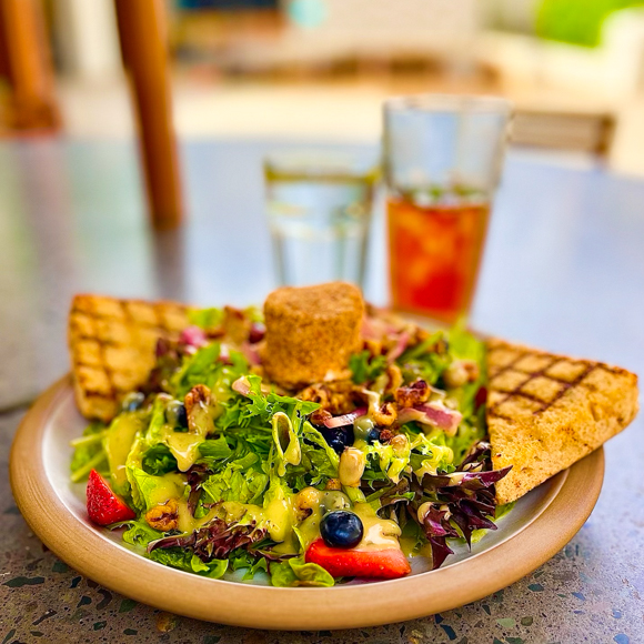 Honolulumuseum Honolulu Museum Of Art Cafe Feature Food Kalua Pork Sandwich
