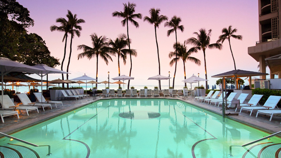Marriott Moana Surfrider Feature Pool