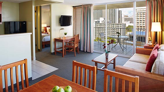 Pacificmonarch Aqua Pacific Monarch Hotel Feature Hotel Room