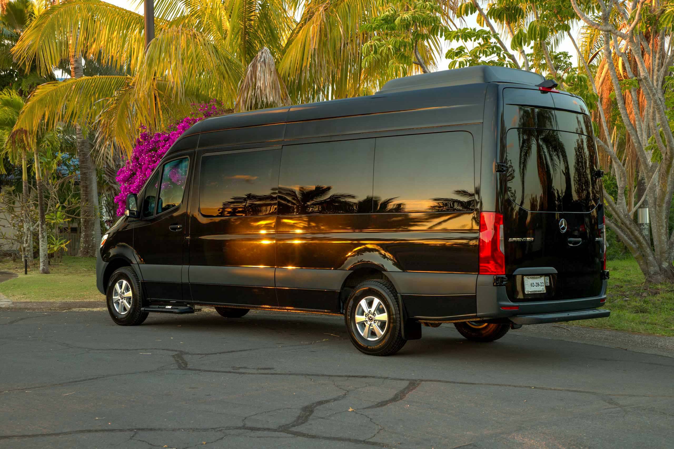 Private Oahu Transportation Black Vans