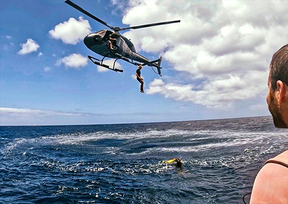 Tridentadventures Am Helicopter Jump Dive Or Snorkel Slider Helicopter Beach The Dive