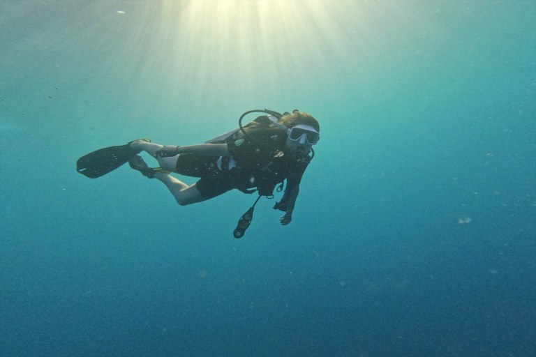 Tridentadventures Oahu Scuba Dive Navy Seal Beach Feature Slide