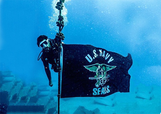 Tridentadventures Oahu Navy Seal Flag Slider 