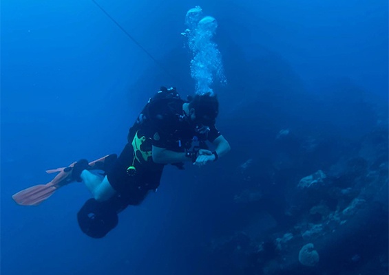 Tridentadventures Oahu The Divi Beach Slider 