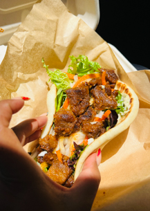 Blondiesvegankitchenfoodtruckhawaii Blondie Plant Based Food Truck Mini Food Tacos