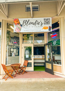 Blondiesvegankitchenfoodtruckhawaii Blondie Plant Based Food Truck Mini Location