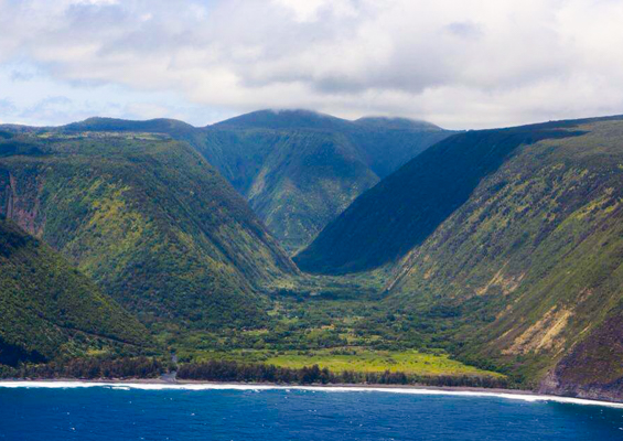 Bluehawaiian Majestic Hilo Waterfall Tour Slider Waipi Valley
