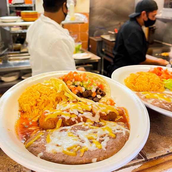 Mariachis Hawaii Mariachis Feature Food
