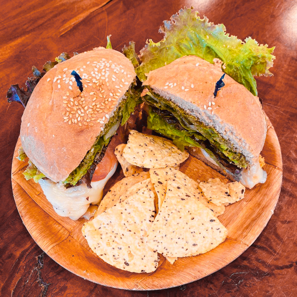 Sweerestaurant Sweet Cane Cafe Feature Food Description