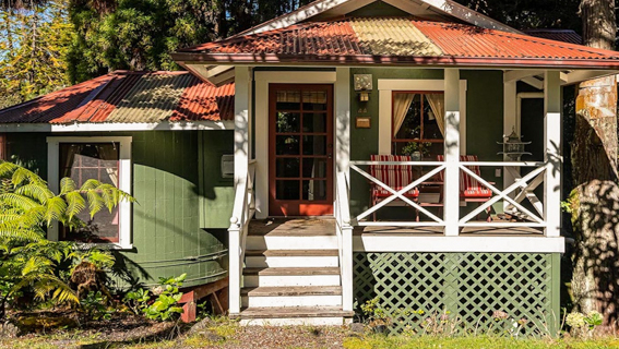 Volcanovillageestates Volcano Village Estates Feature Cottages Bungalows