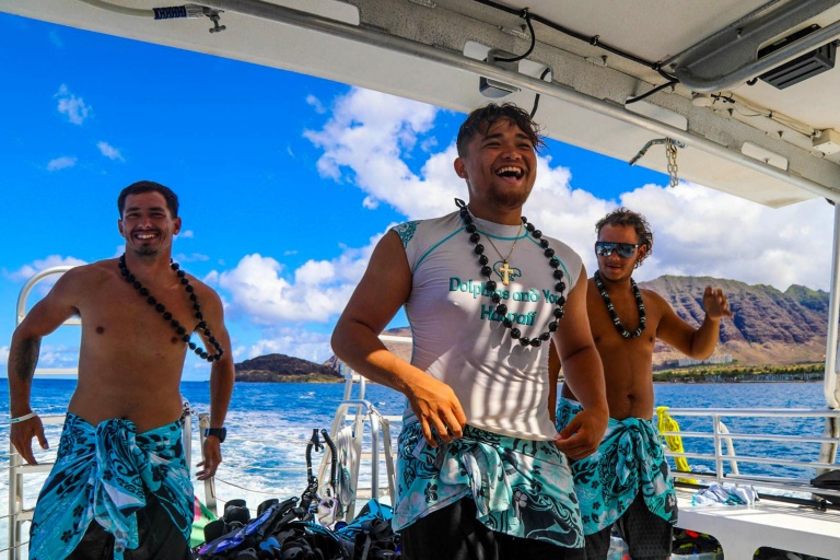 Dolphinsandyou Dolphins And Turtles Up Close Tour Feature Hula Performance