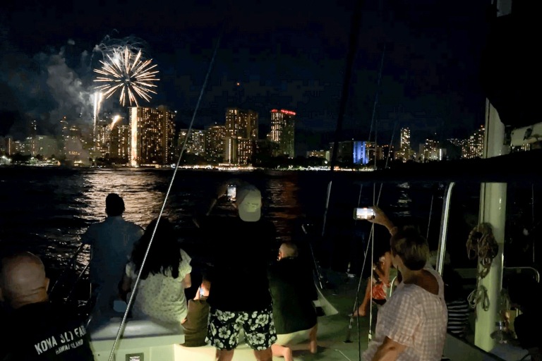Threetikisailing Sunset Swim And Sail And Friday Firework Cruise Feature Firework Every Friday Family