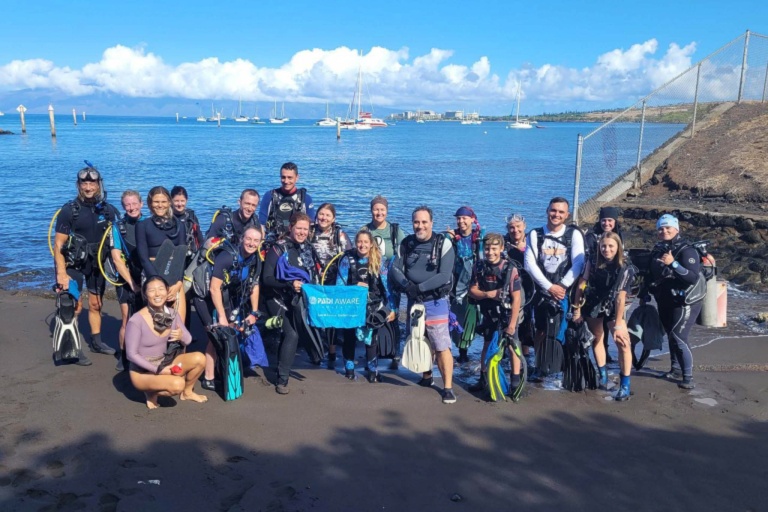 Goscubadivemaui Beginner Scuba Lessons On Maui Feature Dive Team