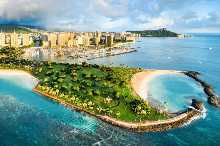 Rainbowhelicopters Romantic Oahu Helicopter Proposal Flight Feature Amazing Views