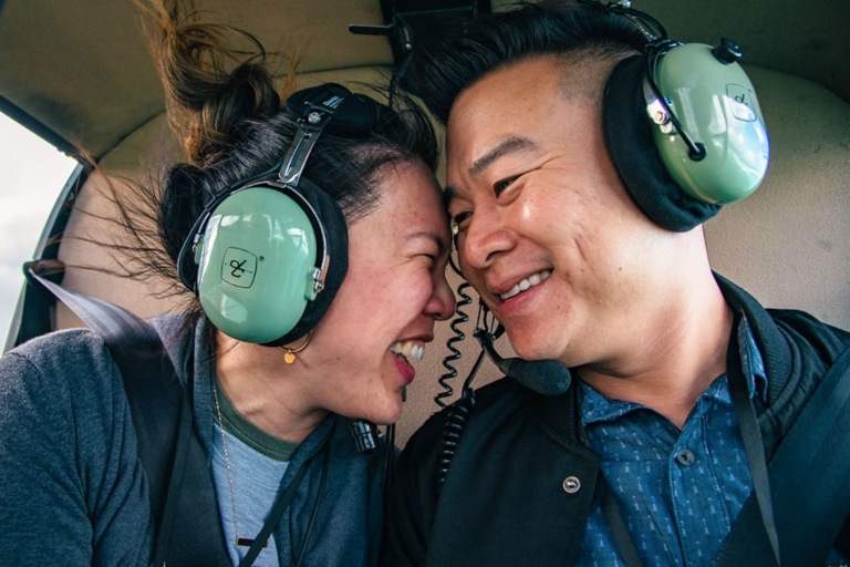 Rainbowhelicopters Romantic Oahu Helicopter Proposal Flight Feature Assist You