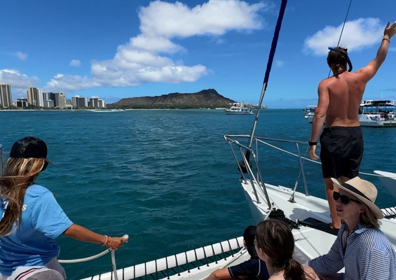 Sailandsnorkelwaikiki Waikiki Whale Watching Tour Slide Group