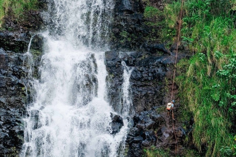 Islandmountainguides Kulaniapia Waterfall Rappeling Tour Feature Small People