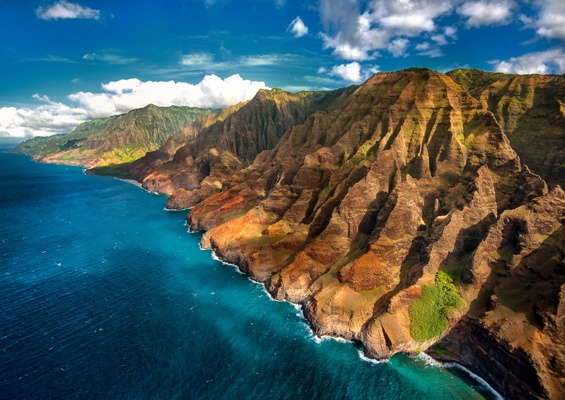 Na Pali Coast Helicopter View Kauai Adobestock