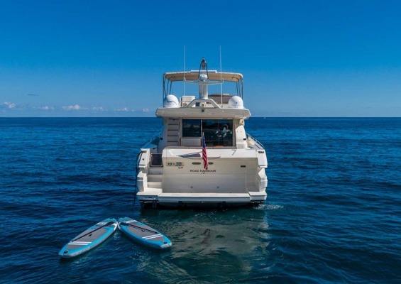 Paradise Charters Private Fireworks Cruise Waikiki Overview Slider