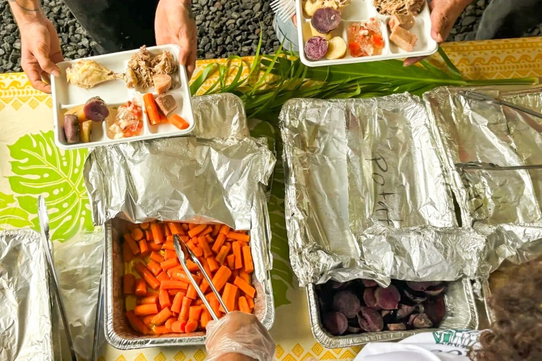 Imumeaai Imu Mea Ai Food Tour Feature Hands On Imu Food Taste Delicious Meal