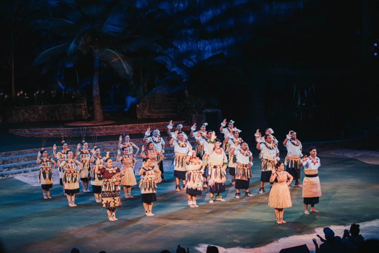 polynesia-alii-luau-family-adventure-feature-group-dance Polynesia Alii Luau Family Adventure Feature Group Dance