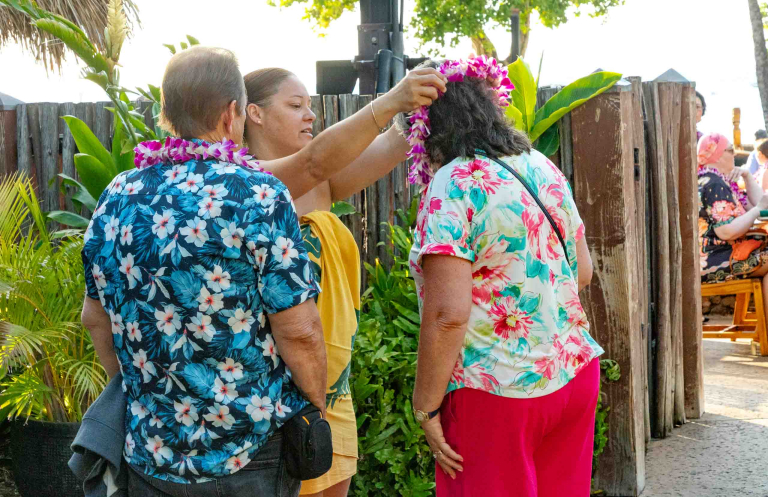 Old Lahaina Luau Maui Lei Greeting