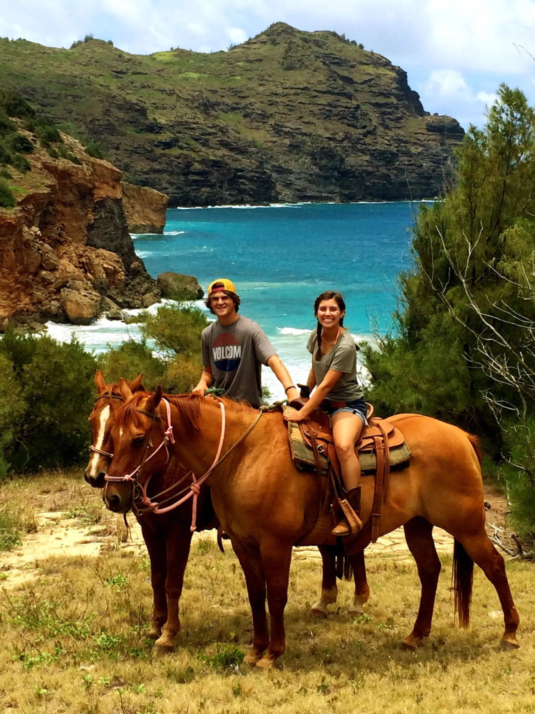 CJM-Country-Stables-Funny-Couple