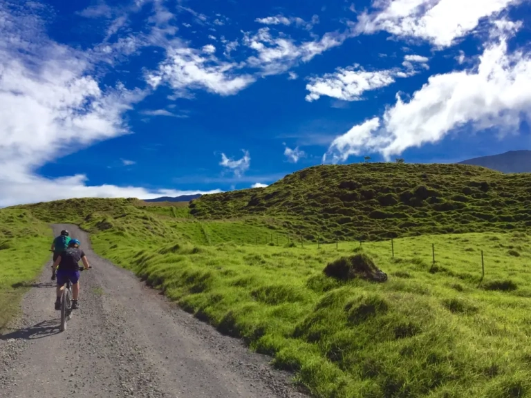 bigislandbiketours-mana-road-tours-feature-riding