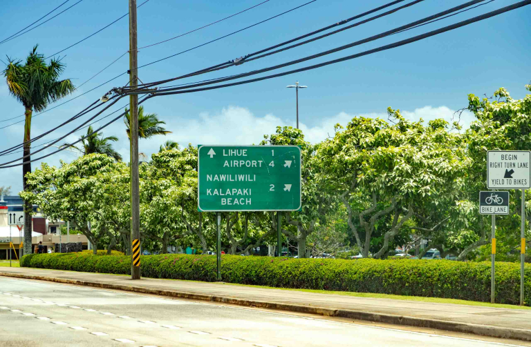 Highway Sign Lihue and Airport Kauai -hawaiitoursphoto