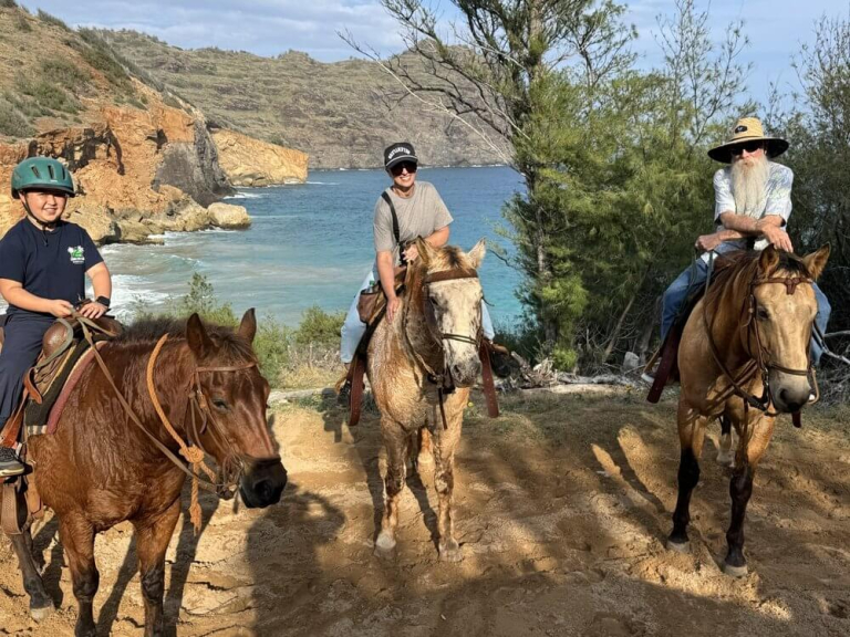cjm-country-stables-secret-beach-horseback-ride-picnic-family