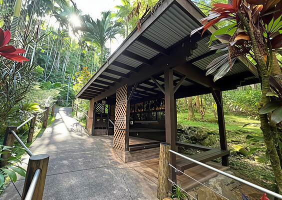 Hawaii_Tropical_Botanical_Garden_Guided_Tour_Slider_3