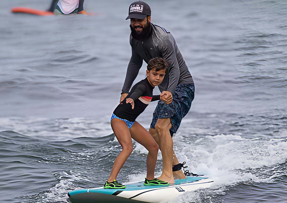 kona_town_surf_adventures__llc_Big_Island_Semi_Private_Surf_Lesson_Slider_3
