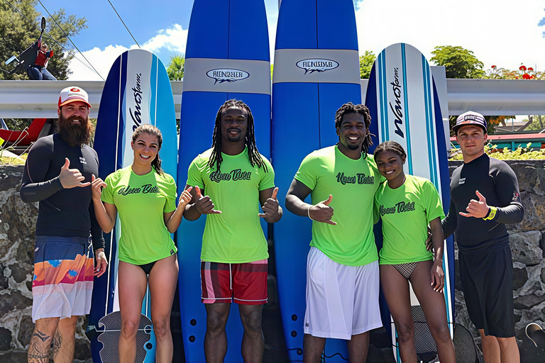 kona_town_surf_adventures__llc_group_lesson_Feature_slide_3.2