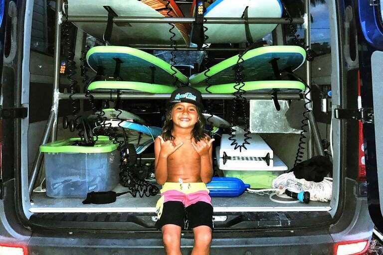 kona_town_surf_adventures__llc_group_lesson_Feature_slide_3.3