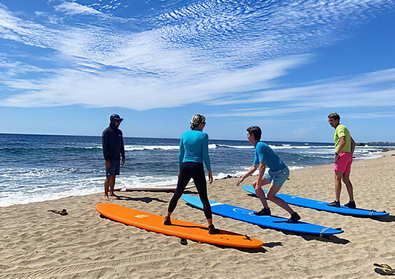 kona_town_surf_adventures__llc_group_lesson_Slider_1