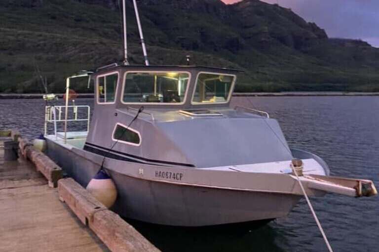 ohana_fishing_charters_Kauai_Deep_Sea_Fishing_Charter_Feature_slide_2.3