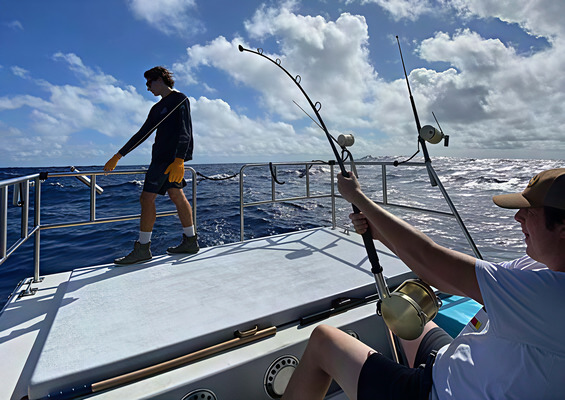 ohana_fishing_charters_Kauai_Deep_Sea_Fishing_Charter_Slider_2